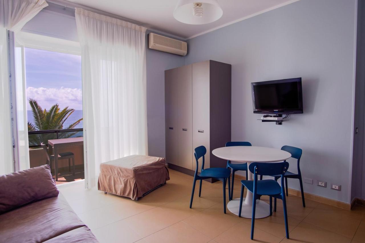 Residence Sole Mare Alaxi Hotels Alassio Exterior photo