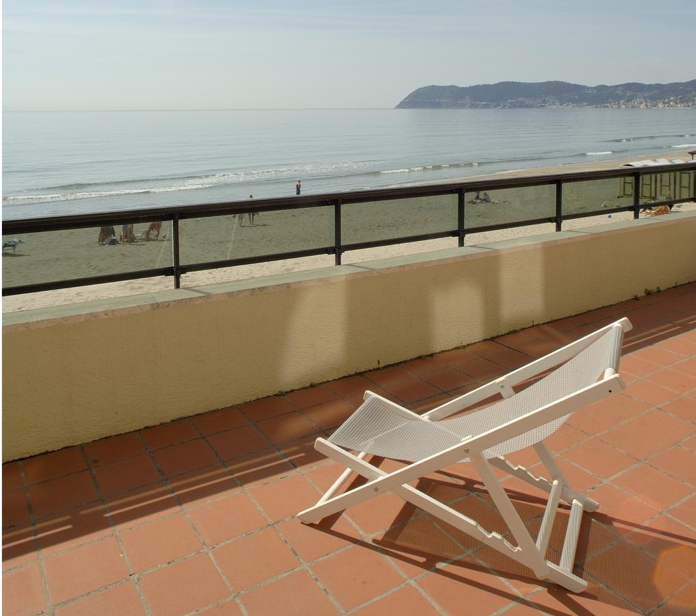 Residence Sole Mare Alaxi Hotels Alassio Exterior photo