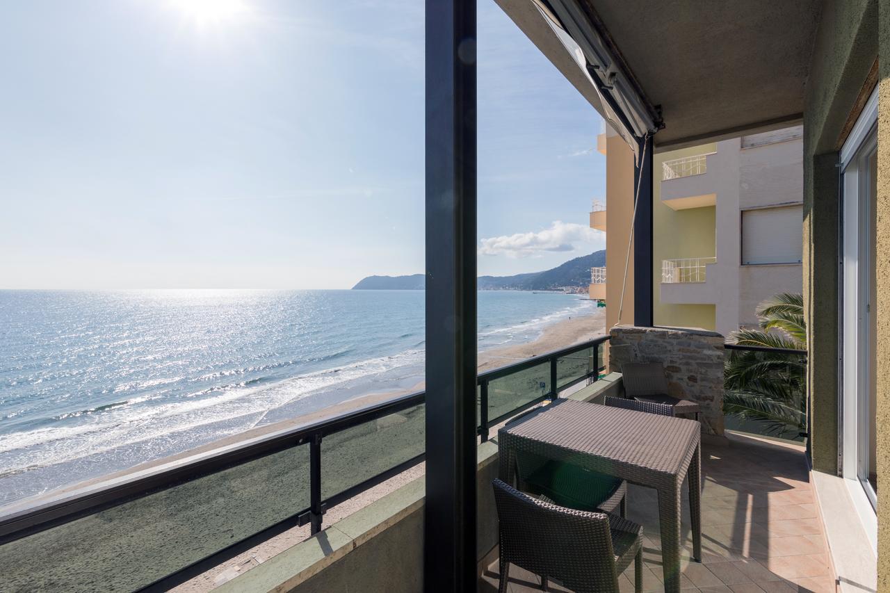 Residence Sole Mare Alaxi Hotels Alassio Exterior photo